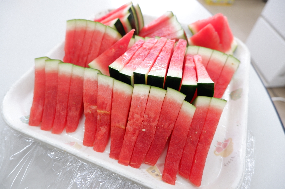 戸外ですいかを食べました🍉